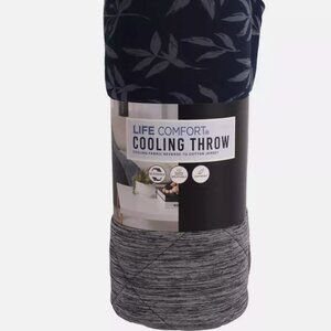Life Comfort Reversible Cooling Throw Blanket Blue